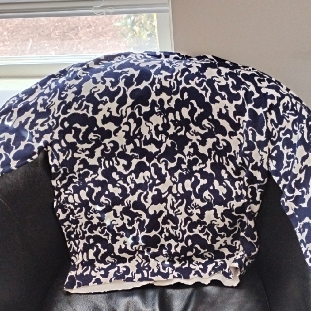 Must SELL--Lilly Pulitzer Navy and White Patterned Cardigan NWOT - Picture 5 of 6